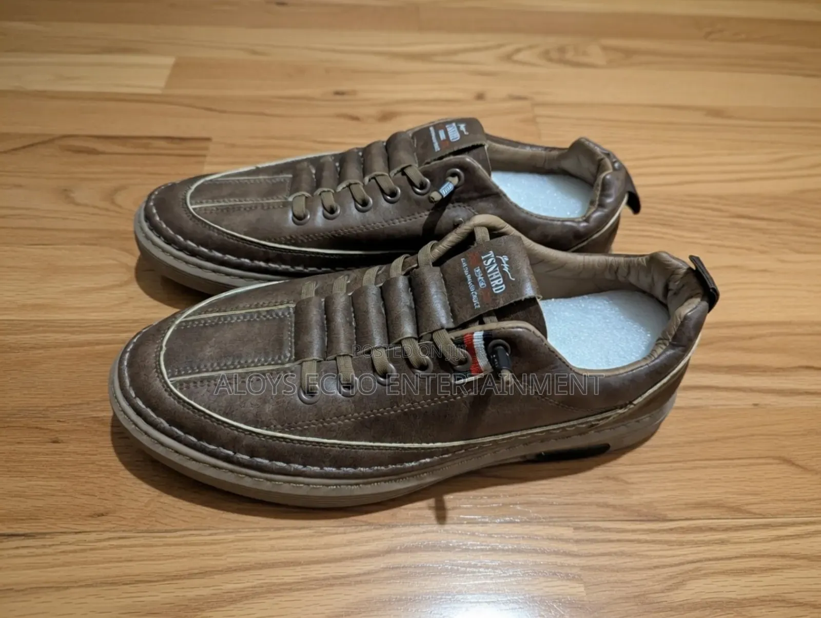 TSNHRD Men's Sneakers