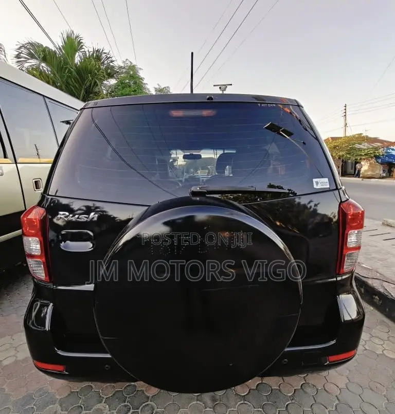 Toyota Rush 2006 Black