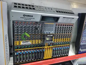 Yamaha Professional Powerful Pre Mixer 18 Channel Mixer Kavu
