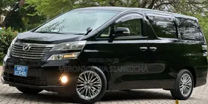 Toyota Vellfire 2010 Black