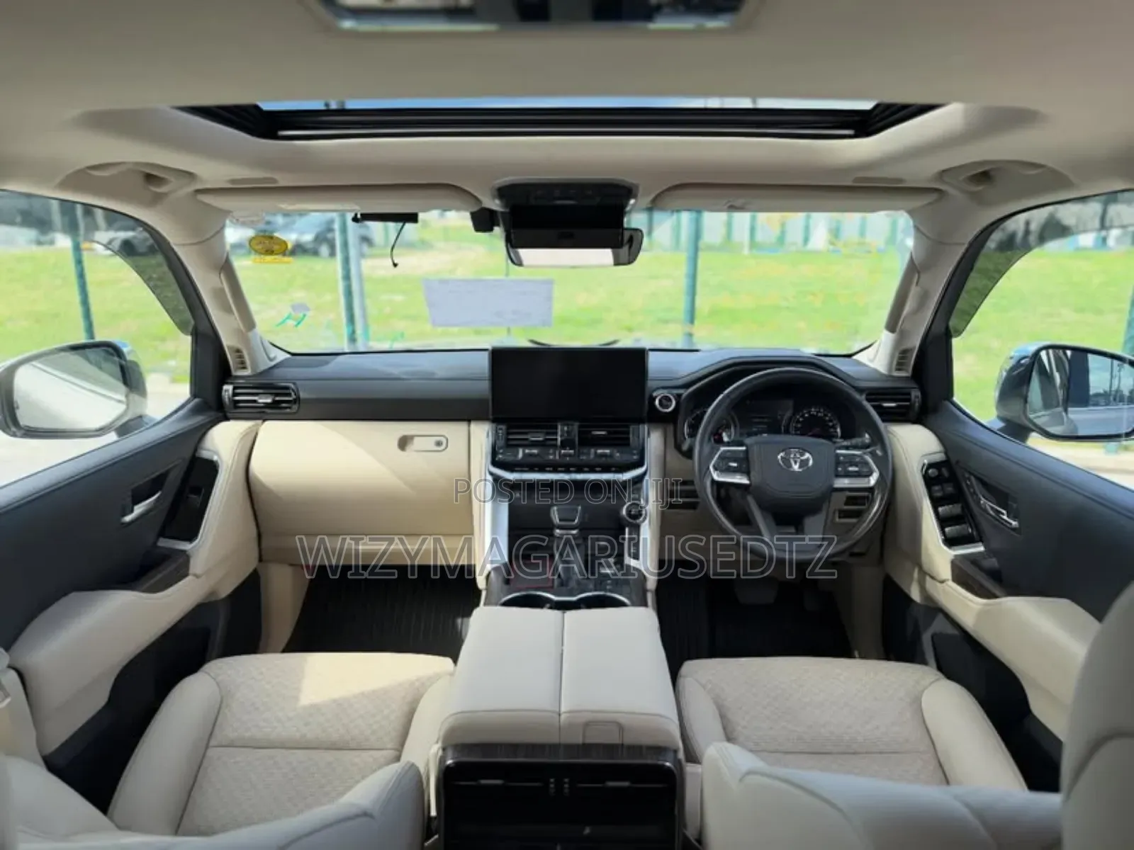 Toyota Land Cruiser LC300 2024 Beige