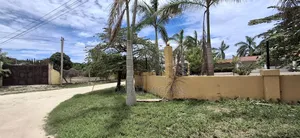 Kiwanja Kinauzwa Mbweni Mpiji