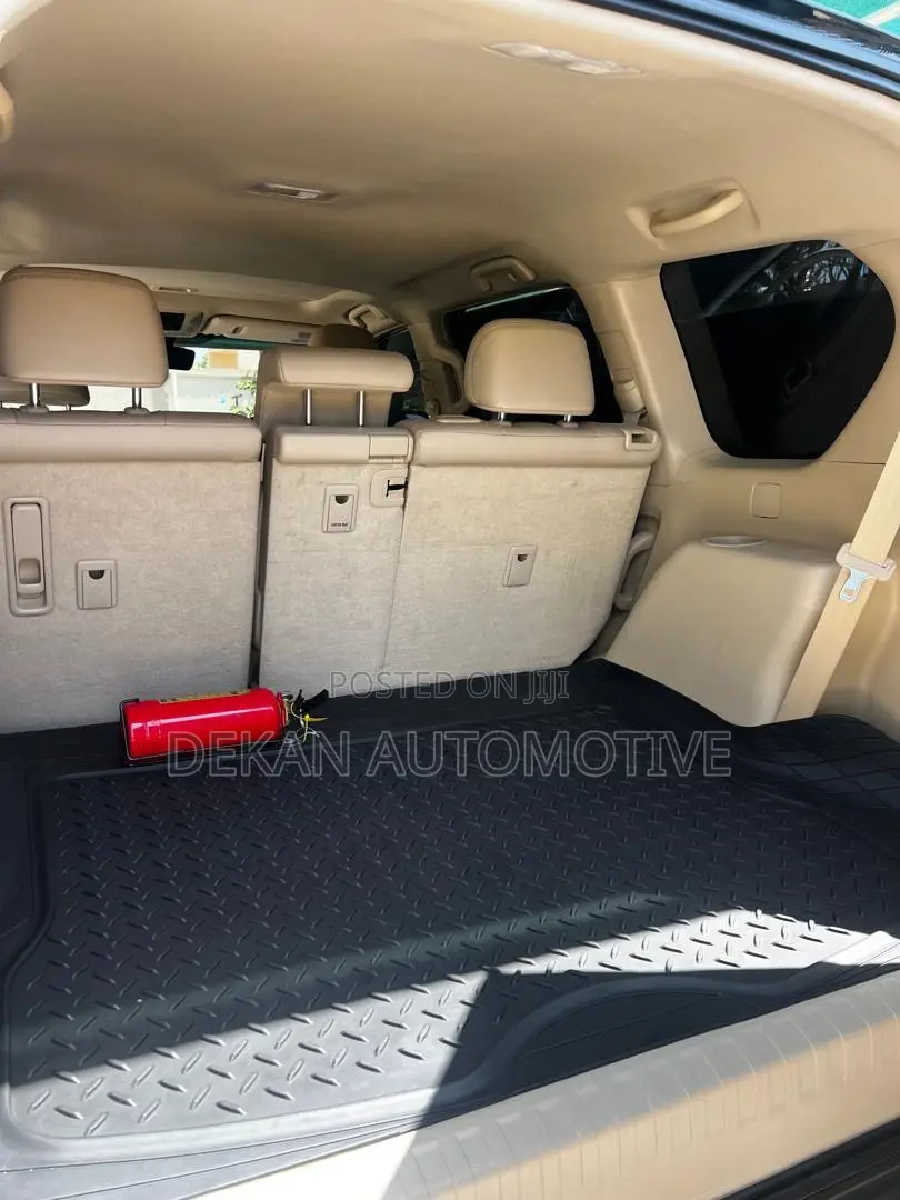 Toyota Land Cruiser Prado 2.7 2023 Black