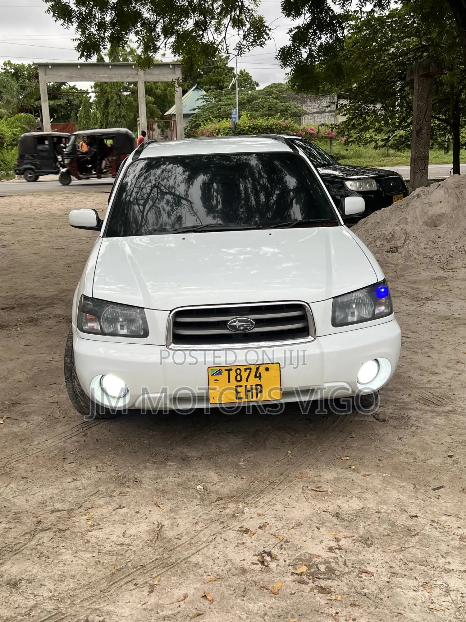 Subaru Forester 2004 White
