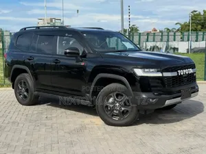 Toyota Land Cruiser 2023 Black