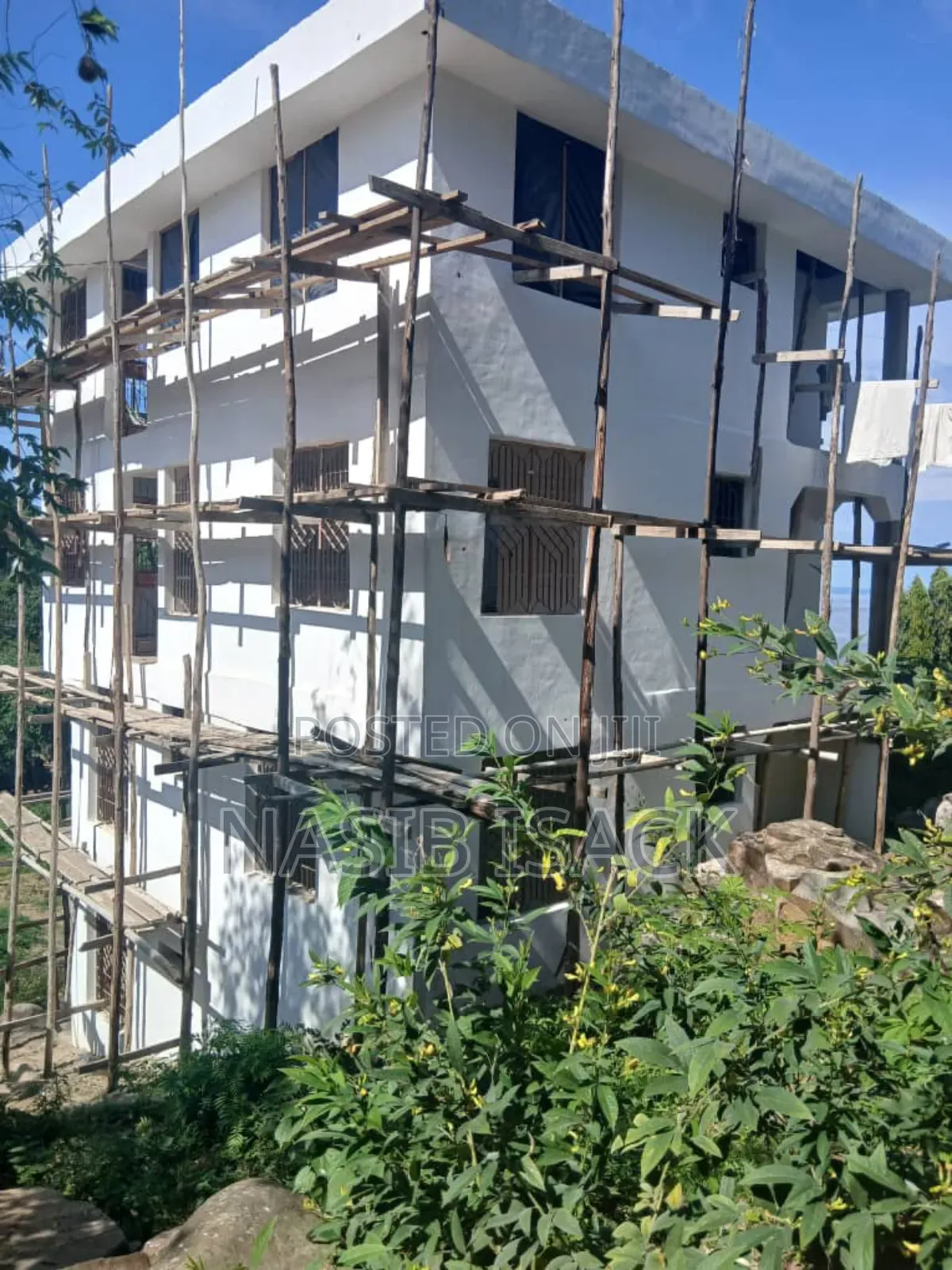 Ghorofa Linauzwa