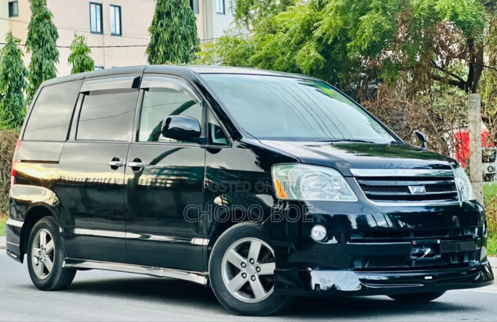 Toyota Noah 2006 Black