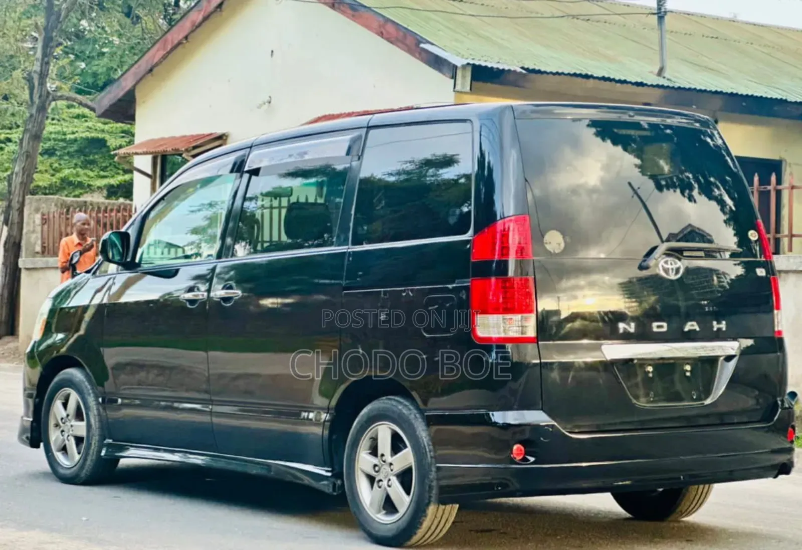 Toyota Noah 2006 Black