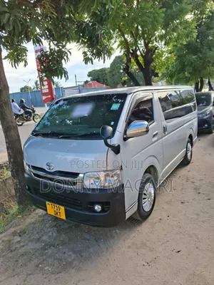 Toyota HiAce 2008 Grey