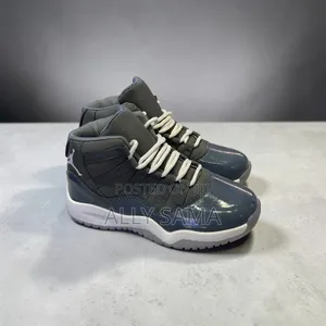 Boys Sneakers Jordan 11 Material Leather Specialty Shoes for Our Kids