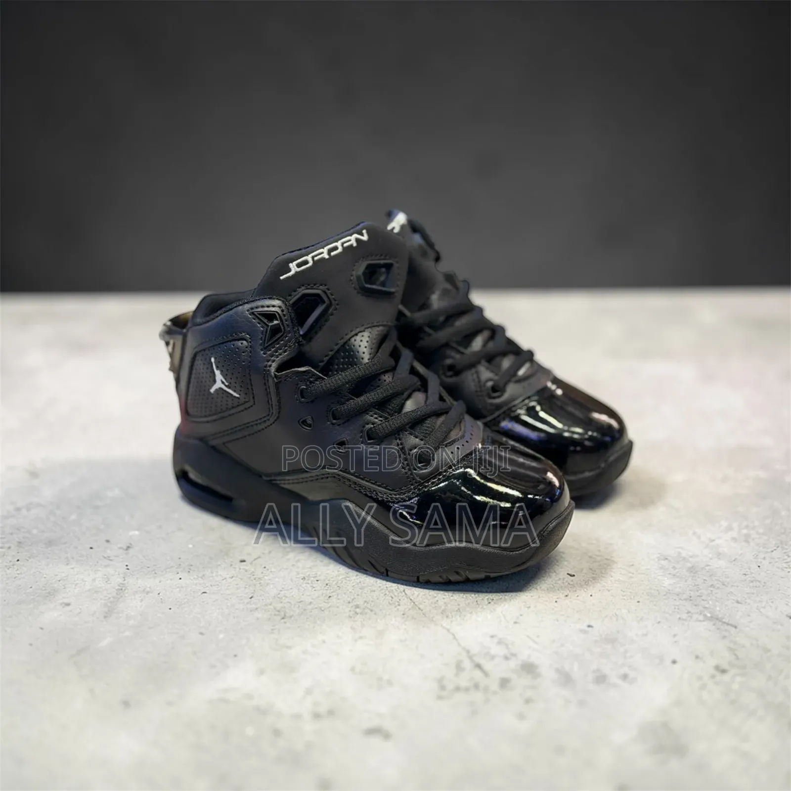 Boys Sneakers Jordan 11 Material Leather Specialty Shoes for Our Kids