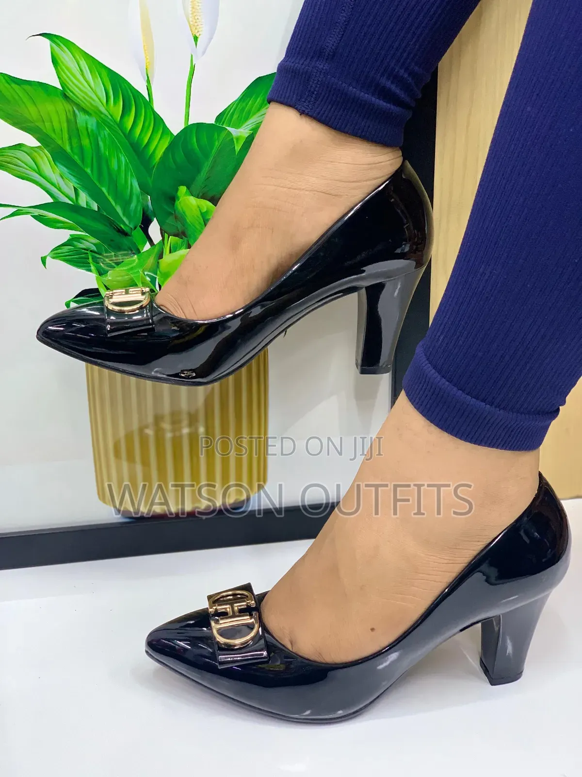 Women's Leather Shoes Fashion Brand New Completely Leathered
