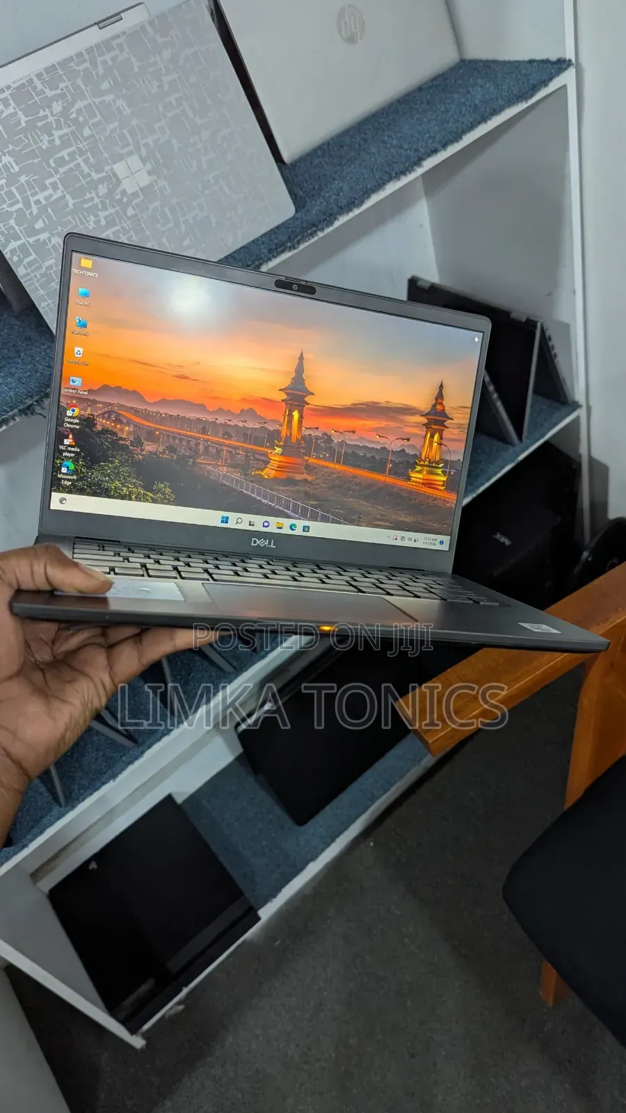 New Laptop Dell 16GB Intel Core i7 SSD 512GB