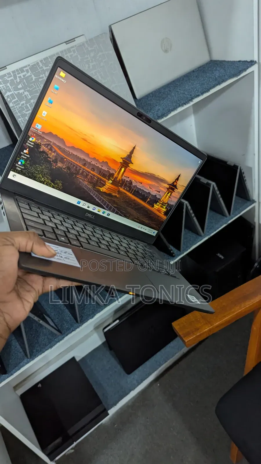 New Laptop Dell 16GB Intel Core i7 SSD 512GB