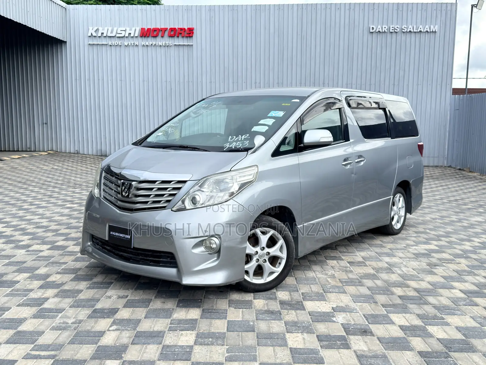 Toyota Alphard 2010 Silver