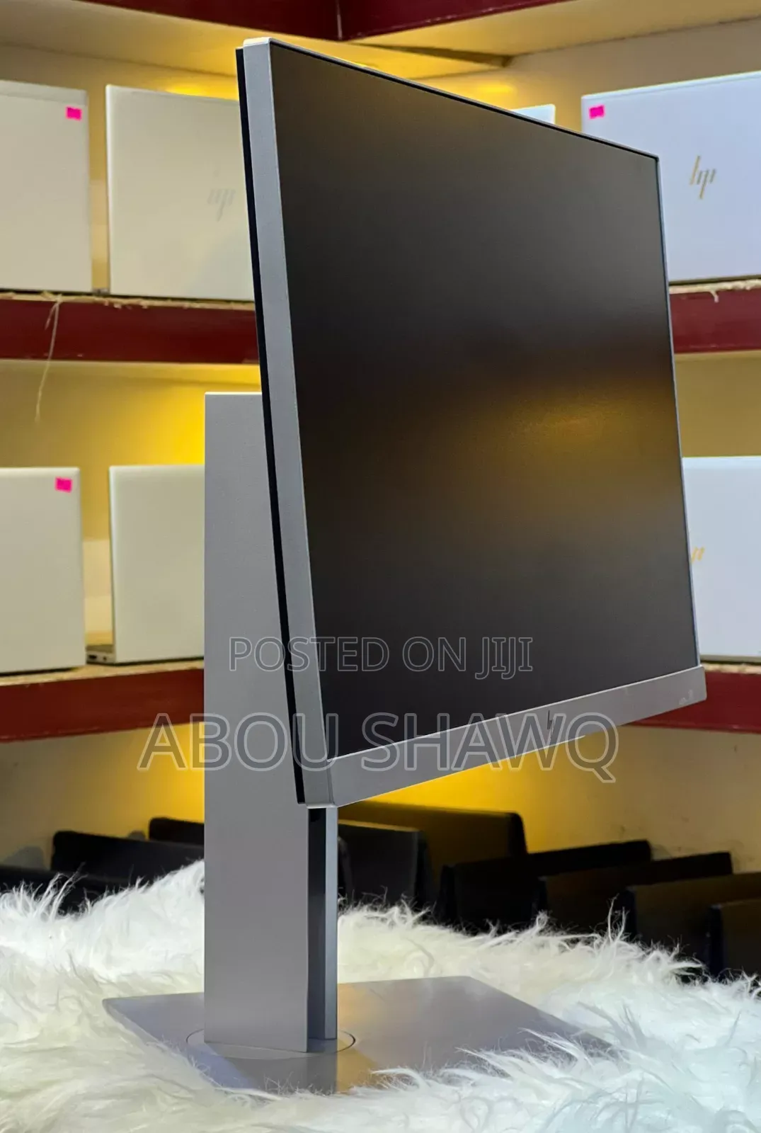 *Hp E223 Flameless Monitor*