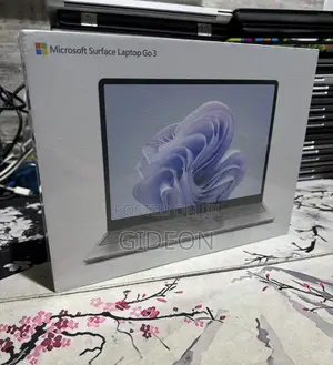 New Laptop Microsoft Surface Go 3 16GB Intel Core i5 SSD 256GB