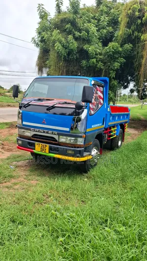Mitsubishi Canter 1997 Blue