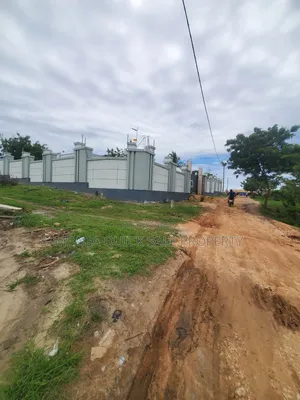 Plot Area SQM 700 for Sale at Madale Msigani