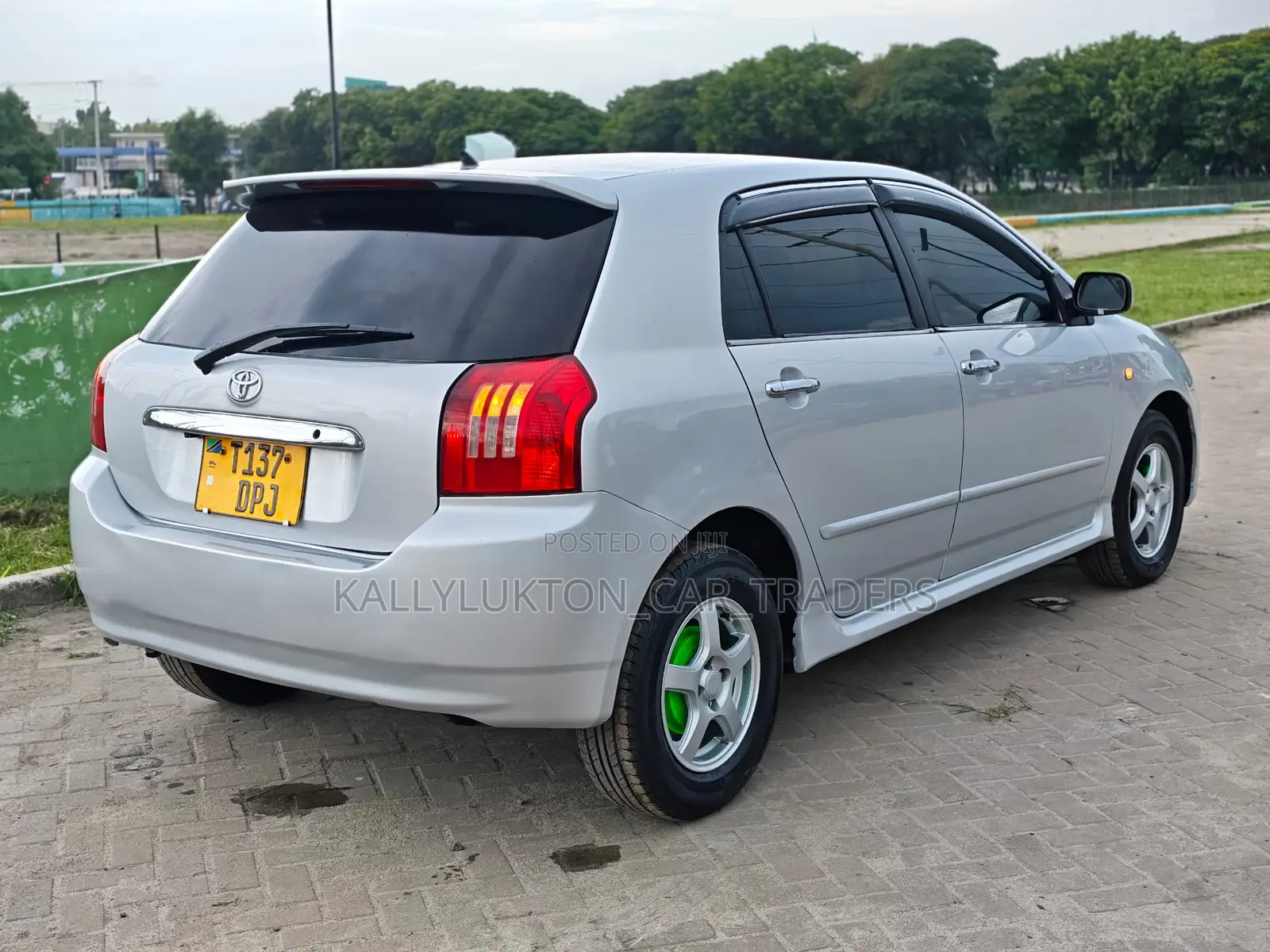 Toyota Allex 2005 Silver