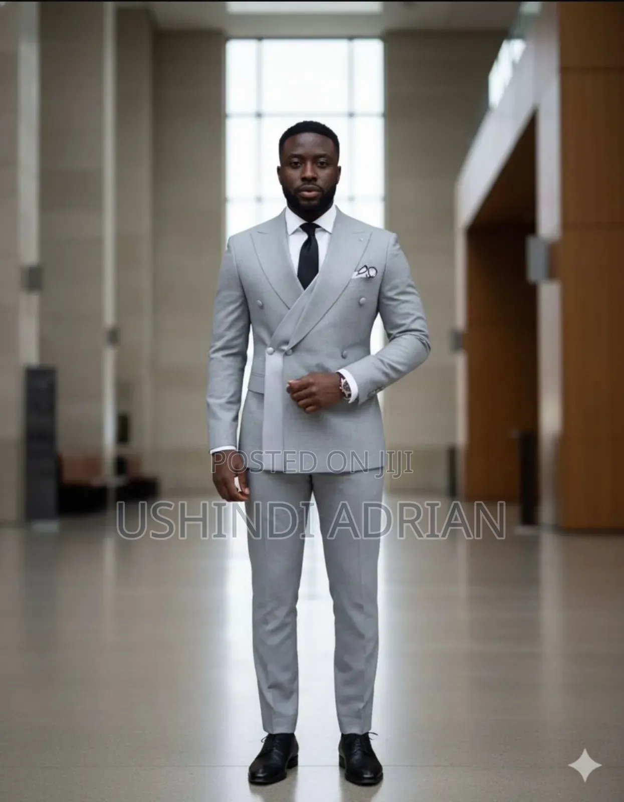 Eleganza–Suti Zenye Mtindo Wa Kifahari