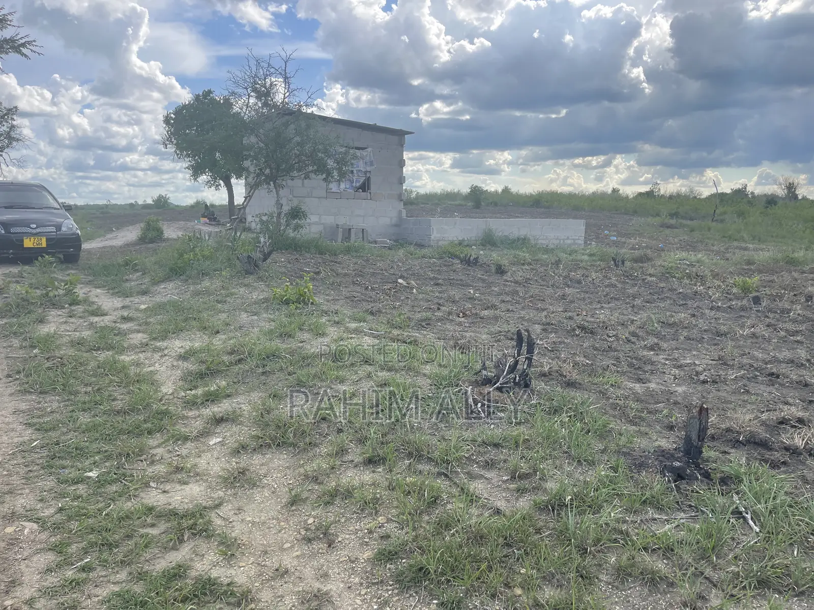 Shamba Linauzwa Kiwangwa Hekari 50