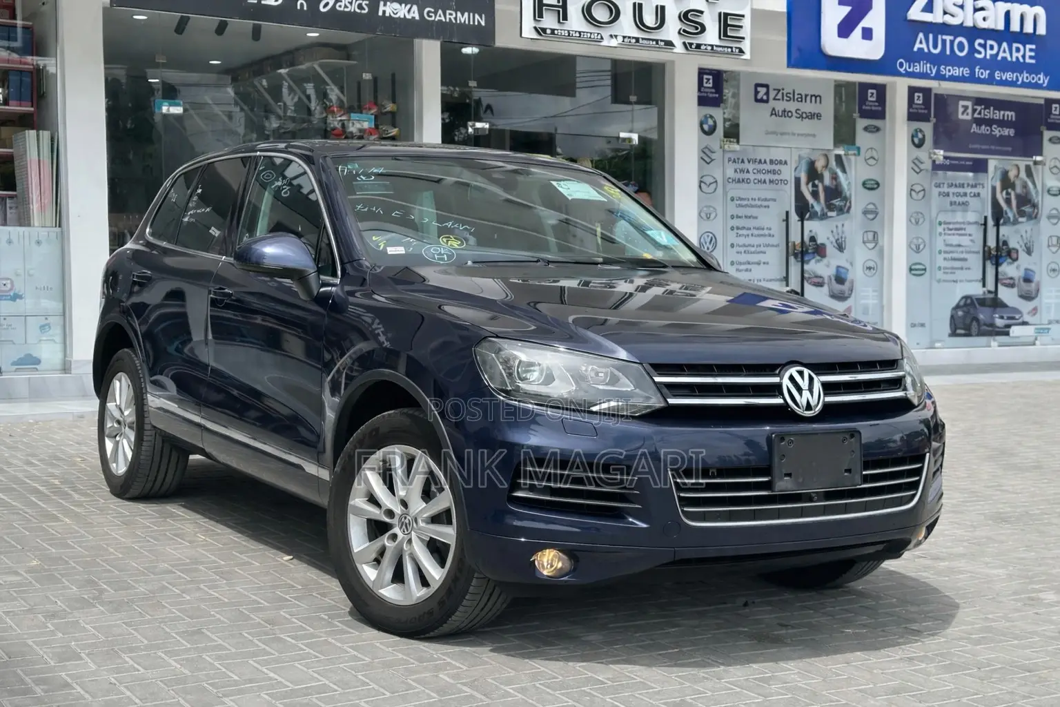 Volkswagen Touareg 2011 Blue
