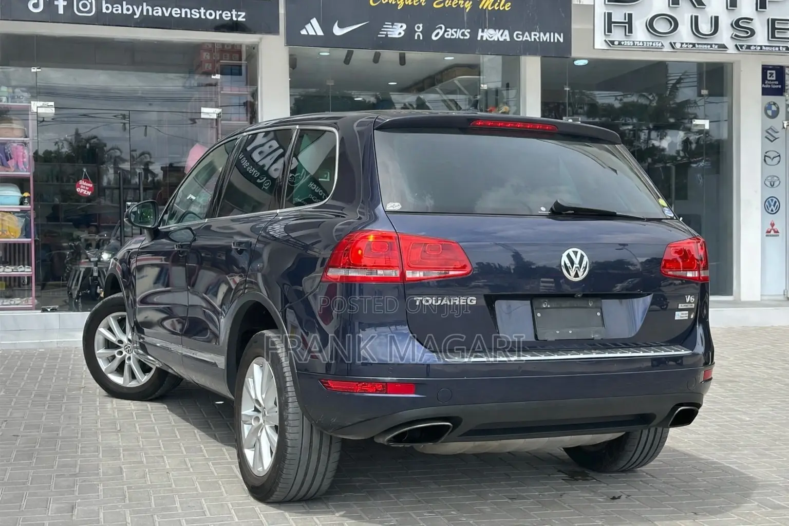 Volkswagen Touareg 2011 Blue