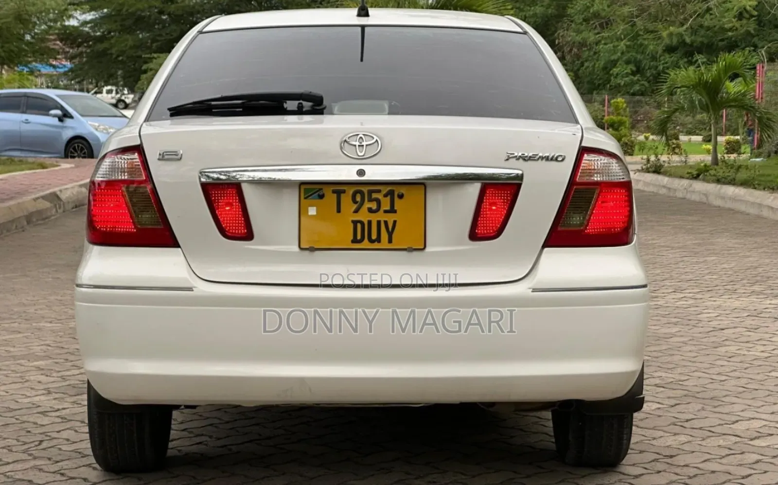 Toyota Premio 2003 White