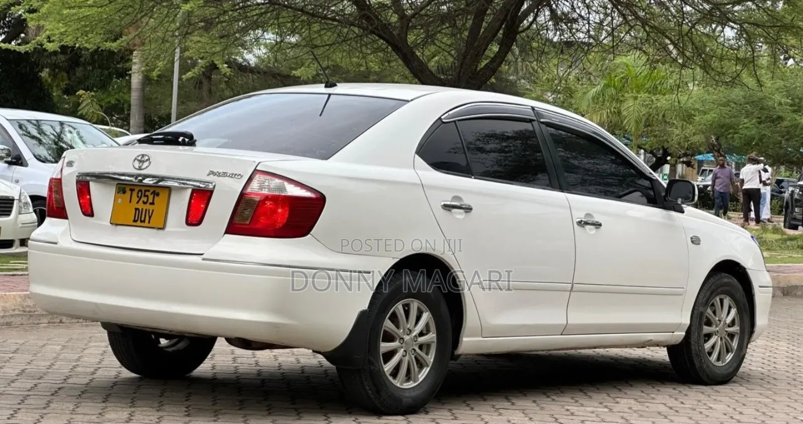 Toyota Premio 2003 White