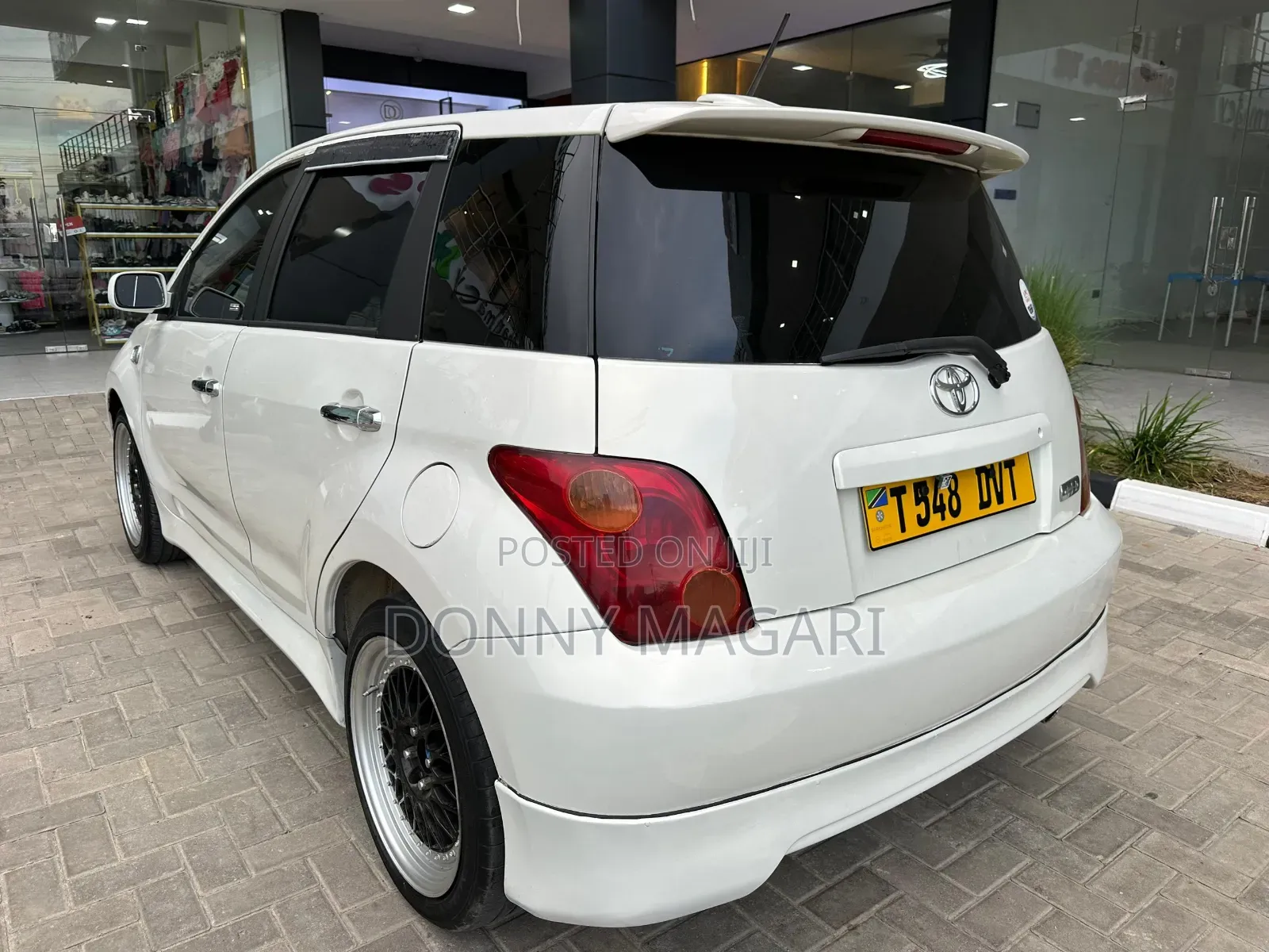 Toyota IST 2004 White