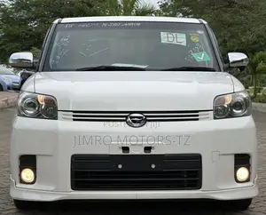 Toyota Corolla Rumion 2009 White