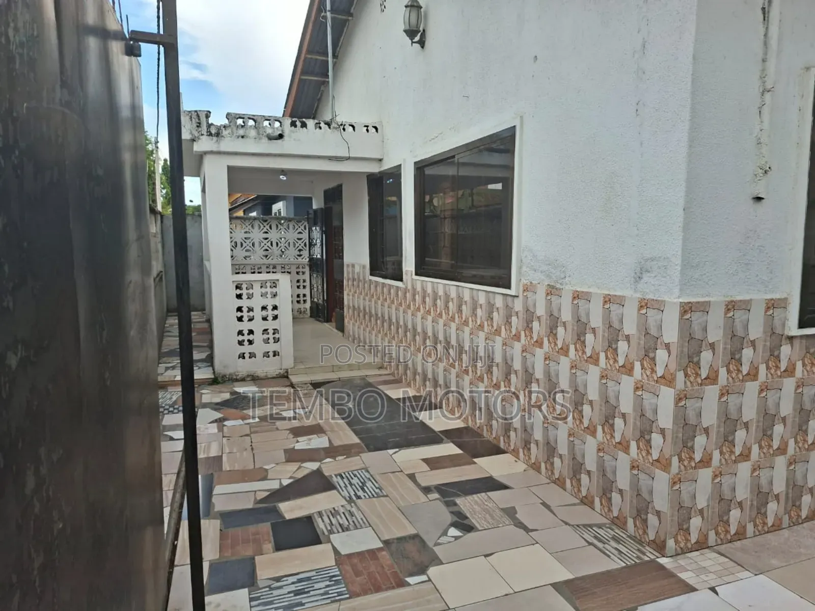 5bdrm House in Sinza A Dar Es, Kinondoni for sale