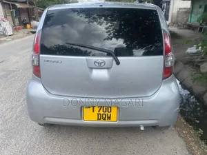 Toyota Passo 2006 Silver