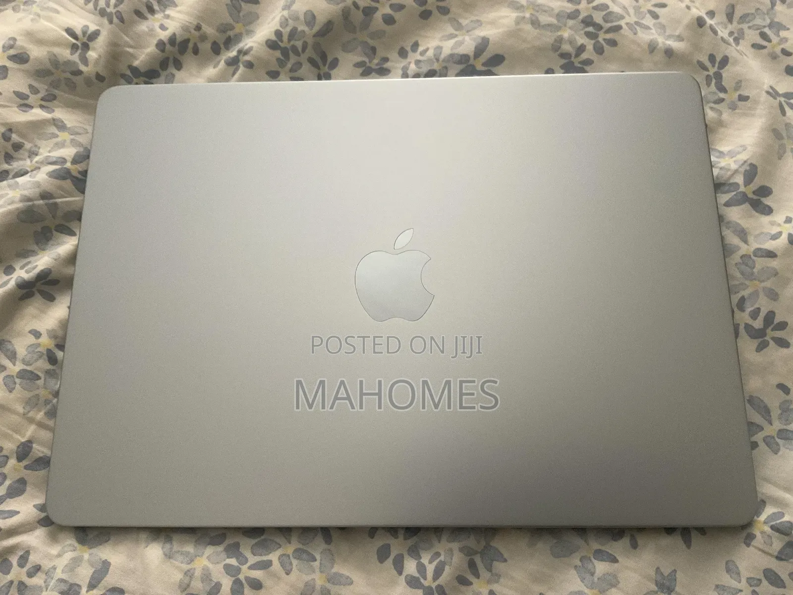 New Laptop Apple MacBook Air 2023 M2 8GB Apple M2 SSD 512GB
