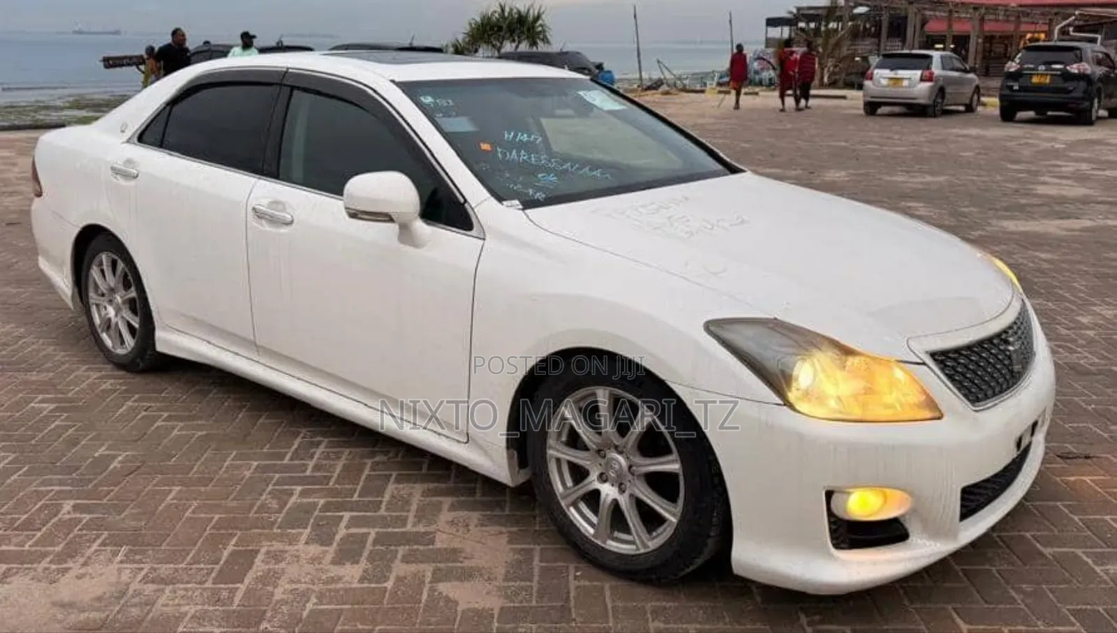 Toyota Crown 2008 White
