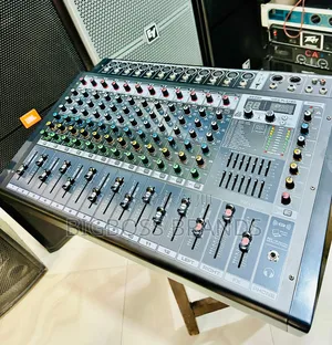 Yamaha Powered Mixer { 12ways}