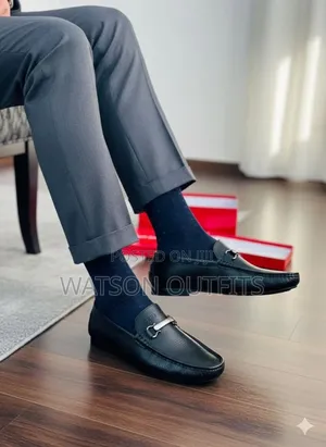 Men's Leather Shoes Brand New Leather Materials Completely Classic