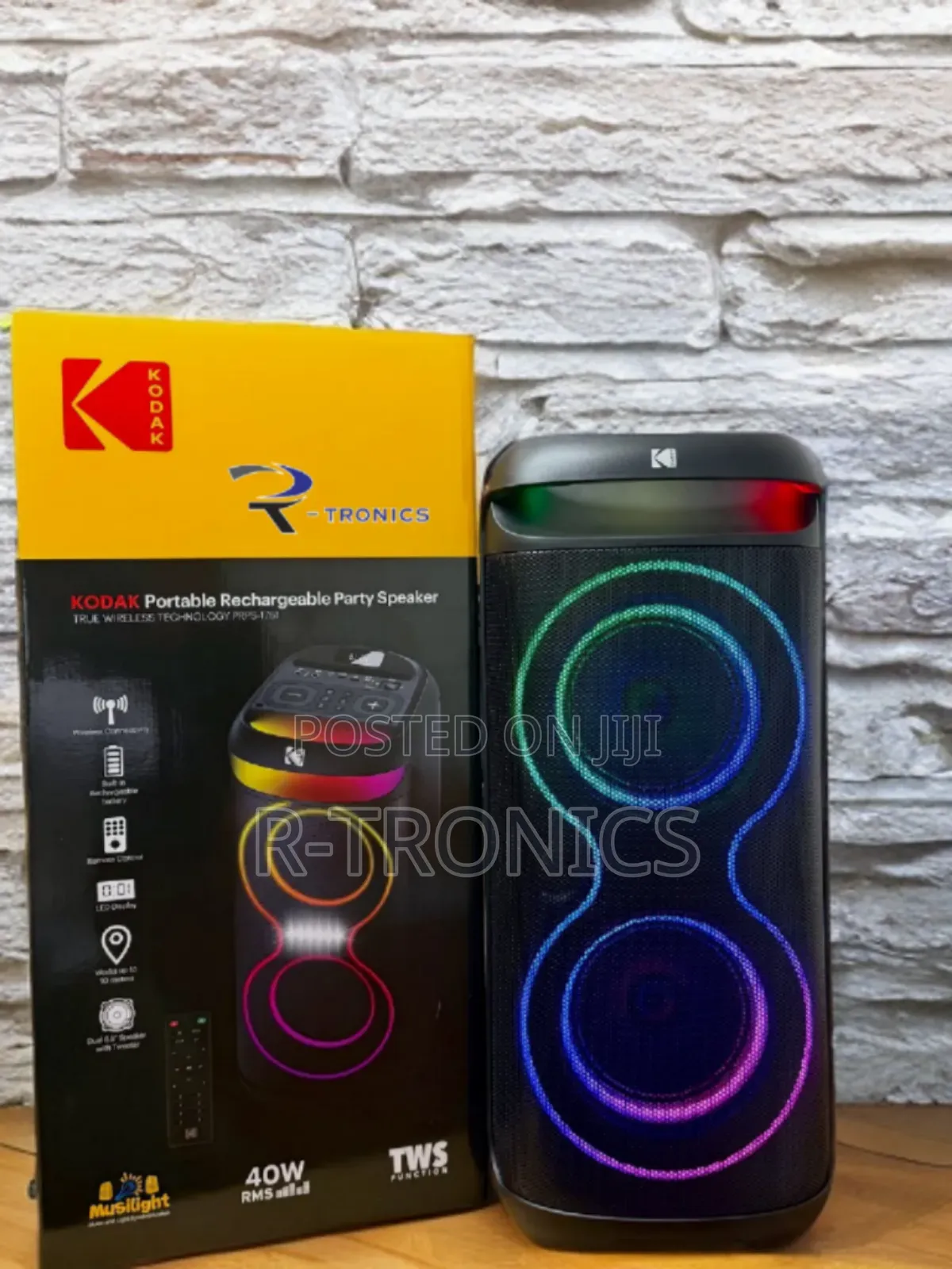 Kodak PRPS-1761 Portable, Rechargeable Bluetooth Party Speaker