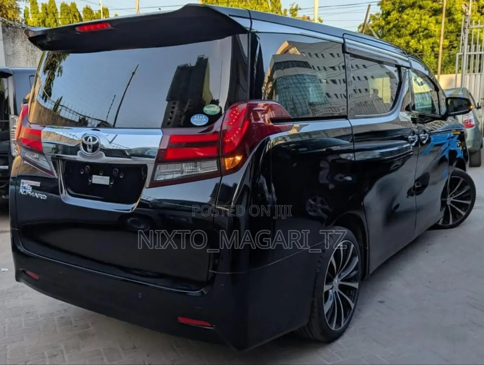 Toyota Alphard 2016 Black