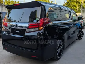 Toyota Alphard 2016 Black