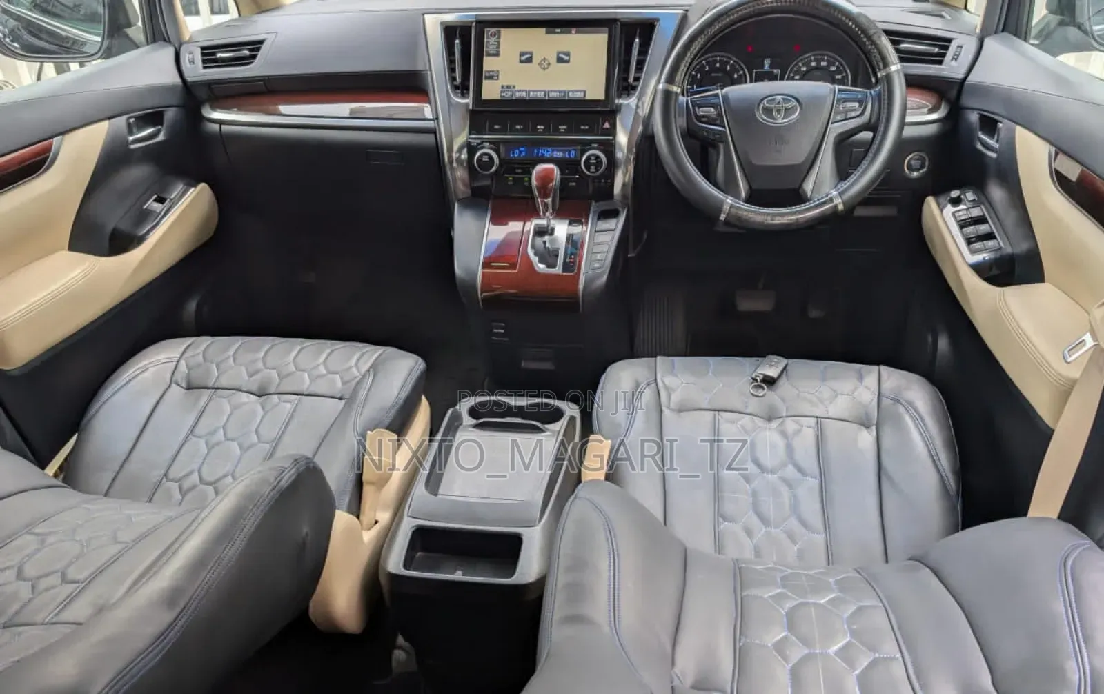Toyota Alphard 2016 Black