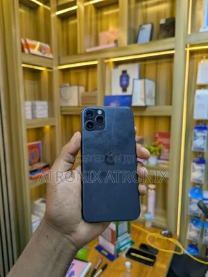 New Apple iPhone 11 Pro Max 256 GB Black