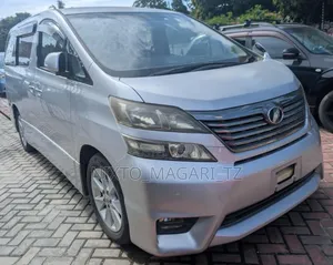 Toyota Vellfire 2008 Silver