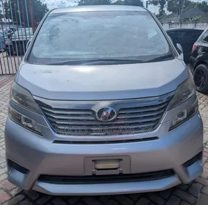 Toyota Vellfire 2008 Silver