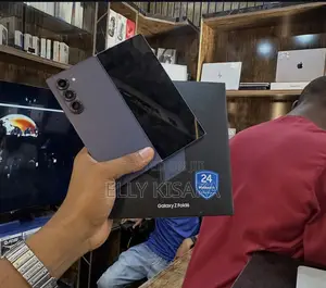 New Samsung Galaxy Z Fold6 256 GB Black