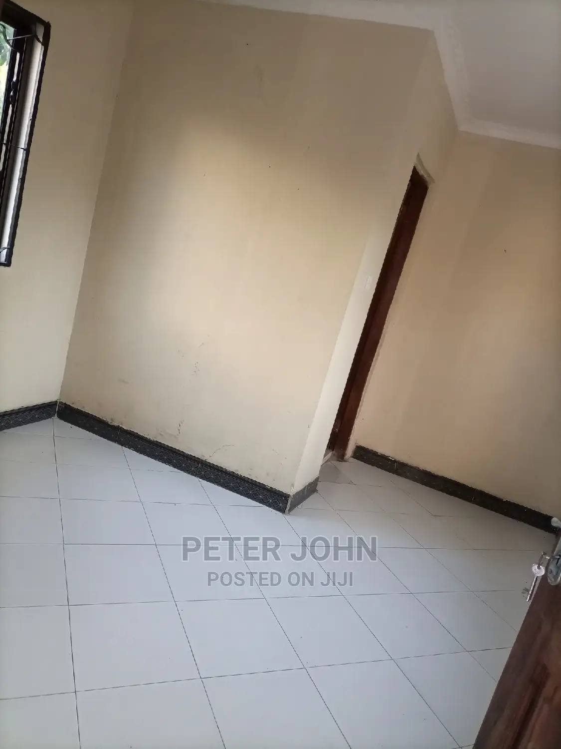 Chumba,Sebule,Jiko Na Choo