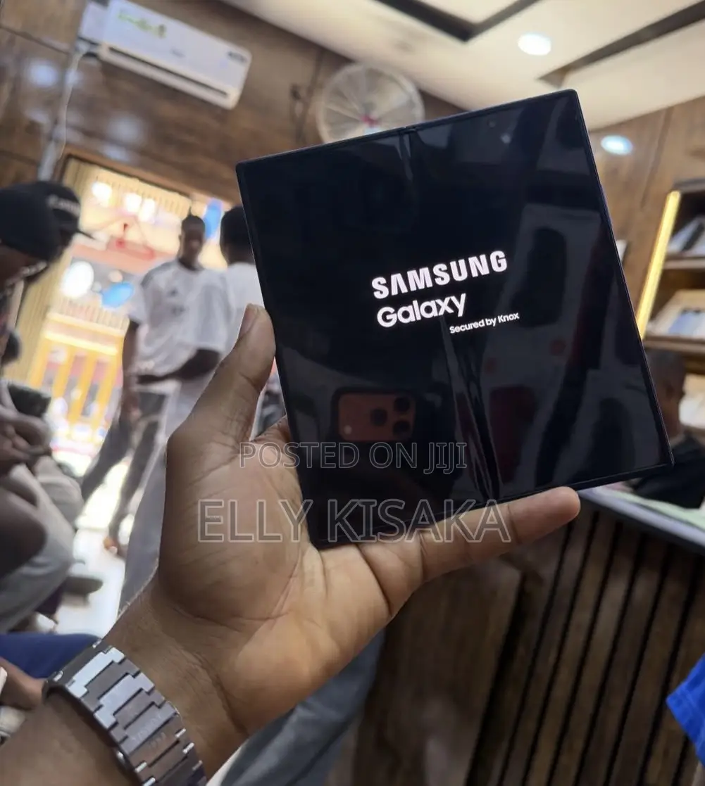 New Samsung Galaxy Z Fold7 256 GB Blue