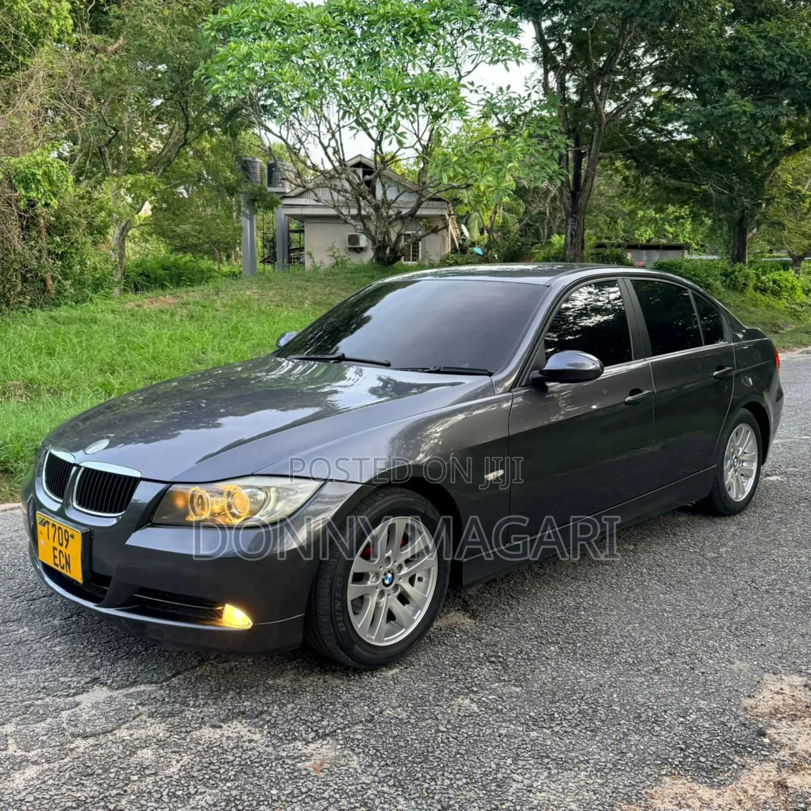 BMW 3 Series 2009 Gray