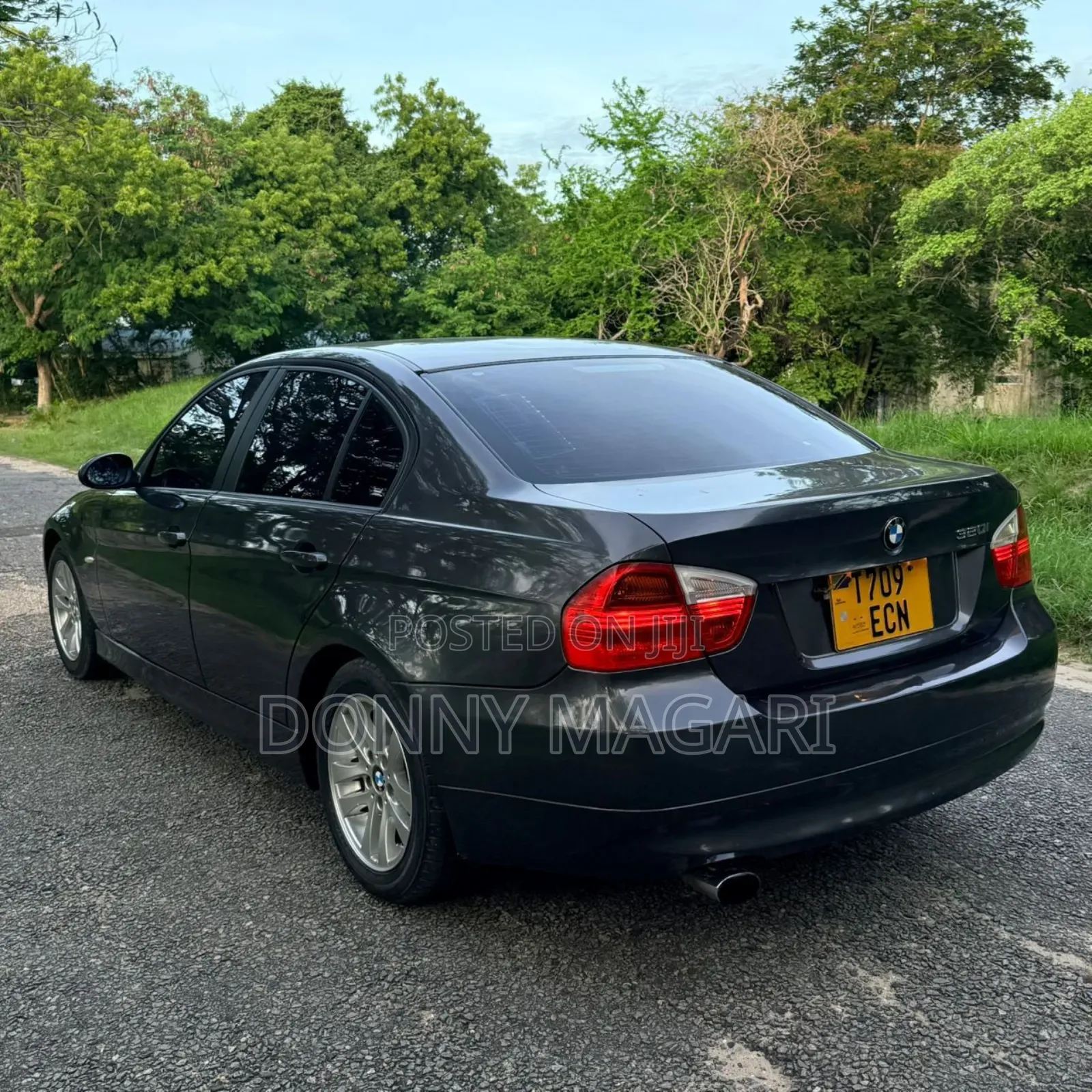 BMW 3 Series 2009 Gray